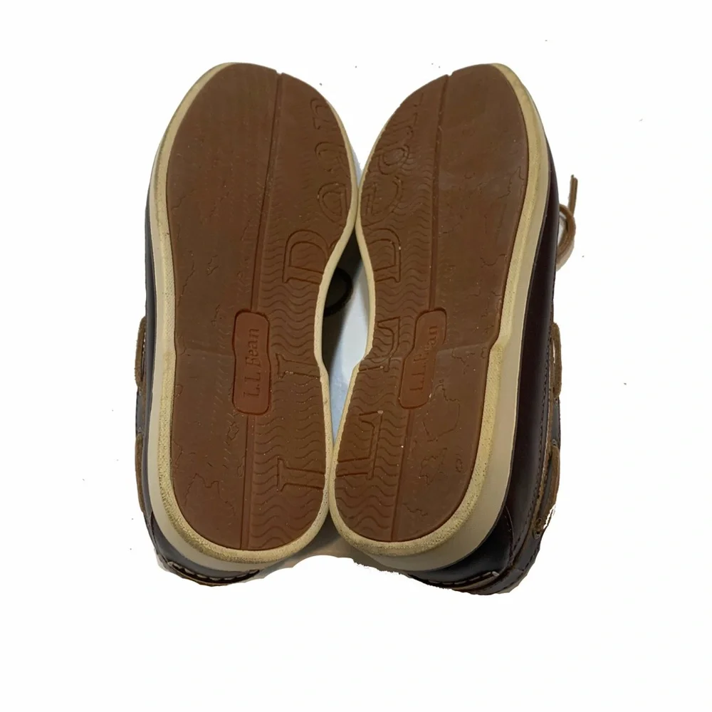 8.5 / L.L. Bean Men's Brown Leather Boat Shoes